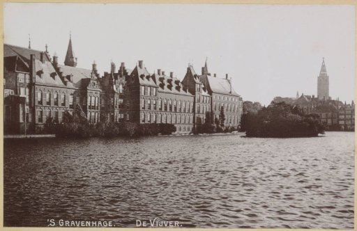 View of the Hofvijver and the Binnenhof in The Hague
