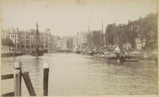 View of the Spaansekade in Rotterdam