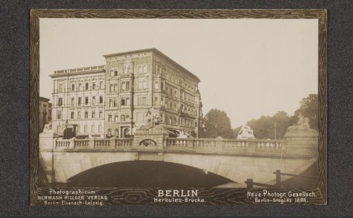 View of the Herkules Bridge in Berlin