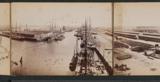 View of the Entrepothaven on the left and the Binnenhaven on the right
