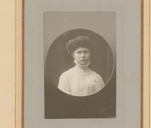 Portrait of a young woman