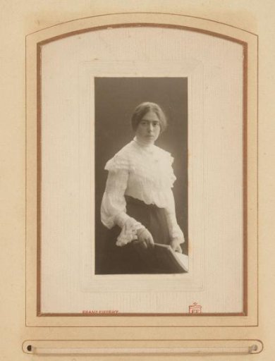 Portrait of a young woman