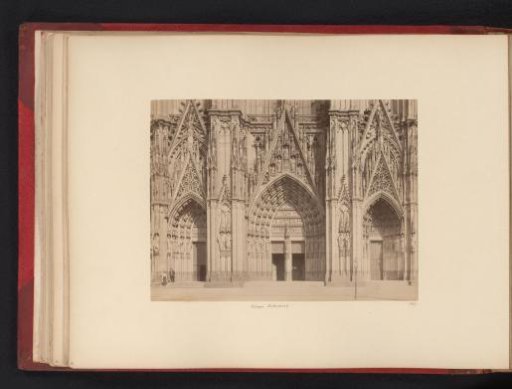 View of the portal of Cologne Cathedral
