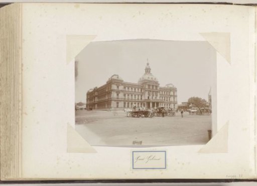 Horses and carts in front of the Government Building in Pretoria
