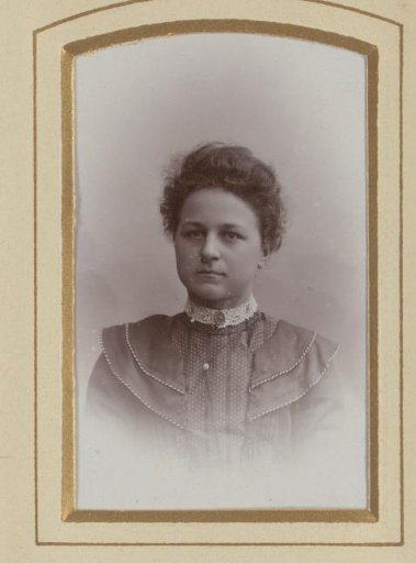 Portrait of a young woman