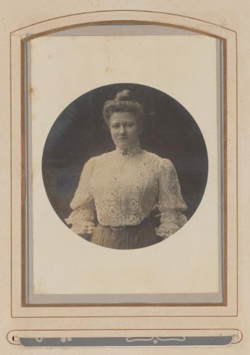 Portrait of a young woman