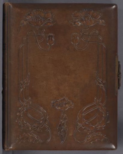 Photo album with 34 photographs, Dutch