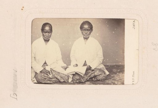 Portrait of two Indonesian women