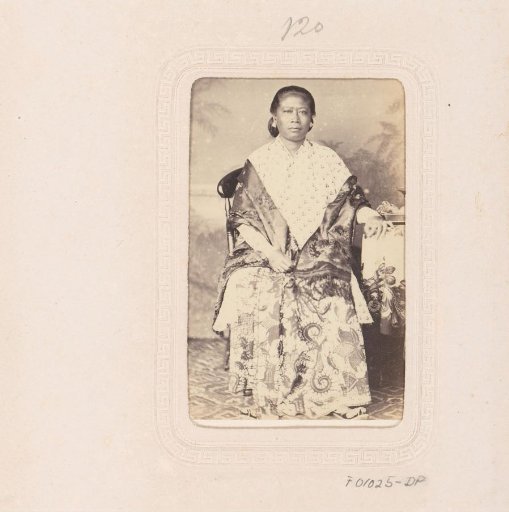Portrait of an Indonesian woman