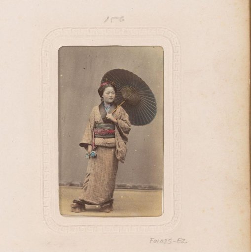 Portrait of a Japanese girl with an umbrella