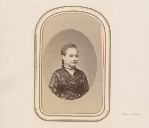 Portrait of a young woman