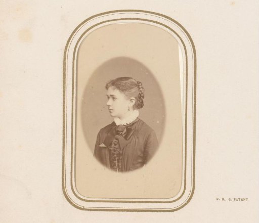 Portrait of a young woman