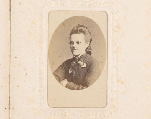 Portrait of a young woman