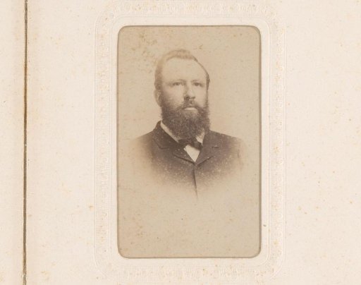 Portrait of Ren Meyer
