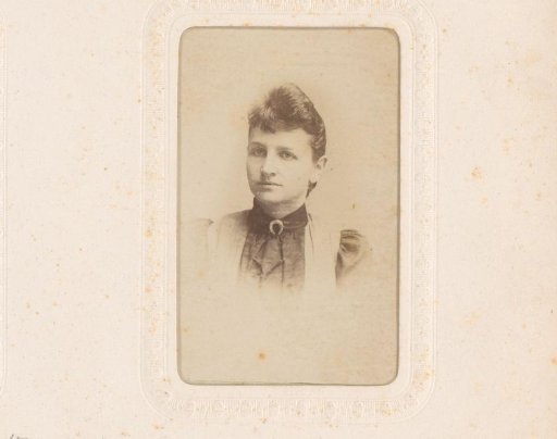 Portrait of the wife of Ren Meyer