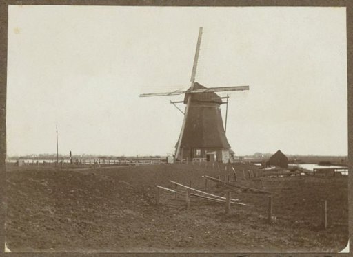 View of the Koenen Mill on the Koenenkade in Nieuwer-Amstel