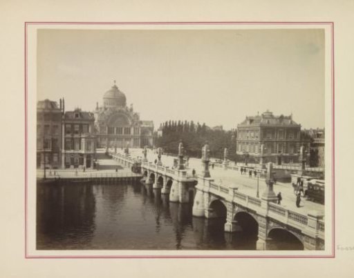 Hogesluis over the Amstel in Amsterdam with the Paleis voor Volksvlijt at the end