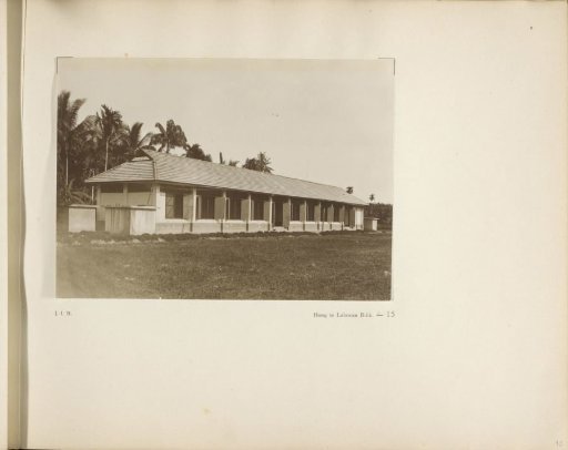 Page 15 of the photo album of the Algemeene Vereeniging van Rubberplanters ter Oostkust van Sumatra (A.V.R.O.S.)