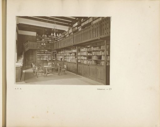 Page 23 of the photo album of the Algemeene Vereeniging van Rubberplanters ter Oostkust van Sumatra (A.V.R.O.S.)