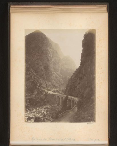 Bridge in the gorge of Chabel al Akra near Béjaïa