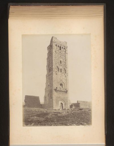 Ruin of the tower of Mansourah