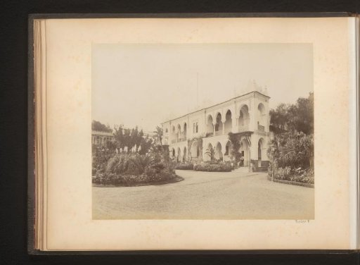 View of the governor's summer palace in the vicinity of Algiers