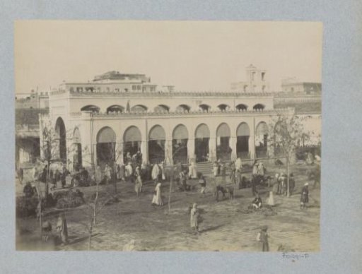 Square with market halls and public in Tunis