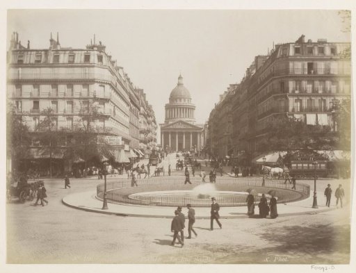 Rue Soufflot in Paris with the Panthéon at the end