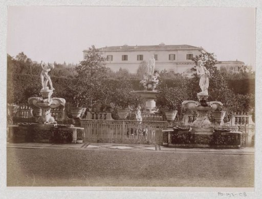 Island Isolotto in the Boboli Gardens of the Palazzo Pitti, Florence