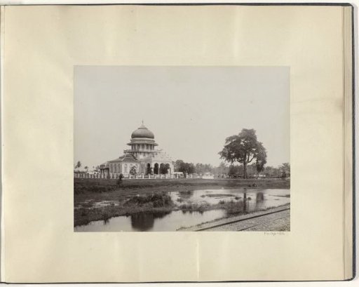 View of the Great Mosque of Banda Aceh