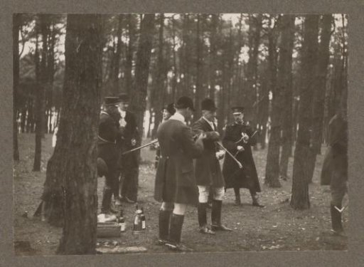 Equestrian scene at the Royal Woodlands of Het Loo: riders eating and drinking in a wood