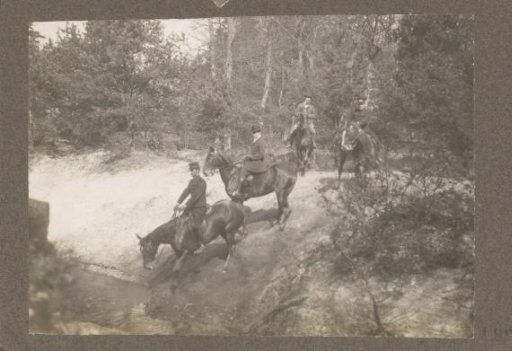 Equestrian scene at the Royal Forest Management Het Loo: riders by water in a wood