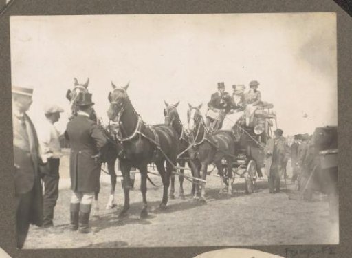 Four-horse carriage of the Amsterdam Carriage Company during the first marathon of the Netherlands at Houtrust, The Hague