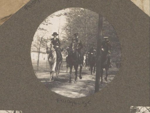 Equestrian scene at the Royal Forestry Department Het Loo: riders on a country road