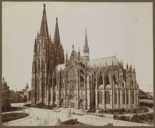 Cologne Cathedral viewed from the south with the railway station on the right