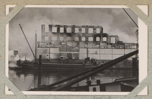 Ruins in the Zalmhaven with ships at Rotterdam