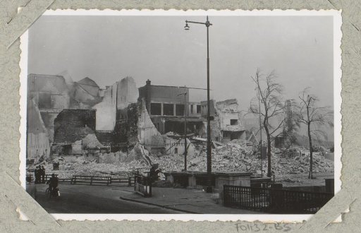 Ruins at the Leuvehaven corner of the Eenhoornstraat in Rotterdam