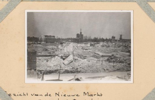 Ruins at the Oostplein, seen from the Nieuwe Markt