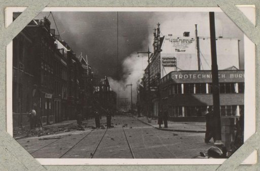 Smoke clouds above the corner of Vasteland and Nieuwland in Rotterdam