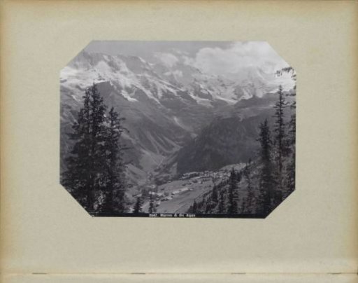 View of Mürren and the surrounding Alpine peaks