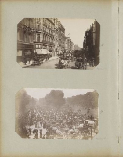 Horse-drawn carriages and spectators on Rotten Row in London