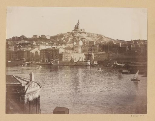 View of the harbour and Notre-Dame-de-la-Garde in Marseille