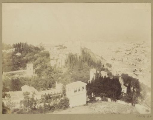 View of the Alhambra and the Palacio de Generalife in Granada
