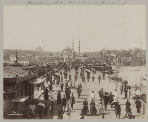 Galata Bridge in Istanbul viewed towards the Eminönü district