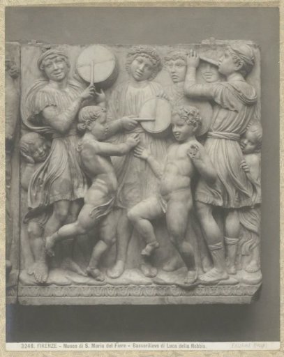 Bas-relief by Luca della Robbia depicting dancing and music-making children