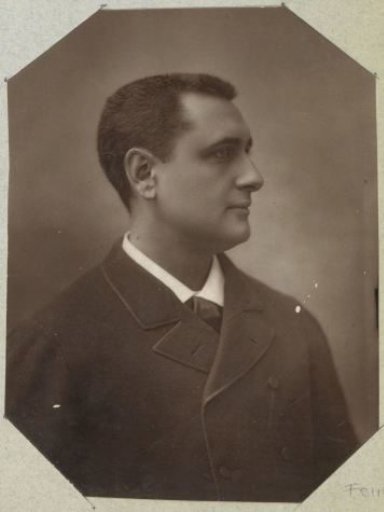 Portrait of a man in a coat, probably a Frenchman