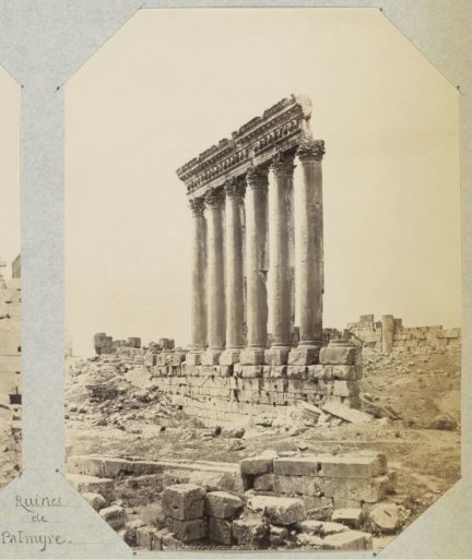 Remains of buildings in Palmyra (Syria)