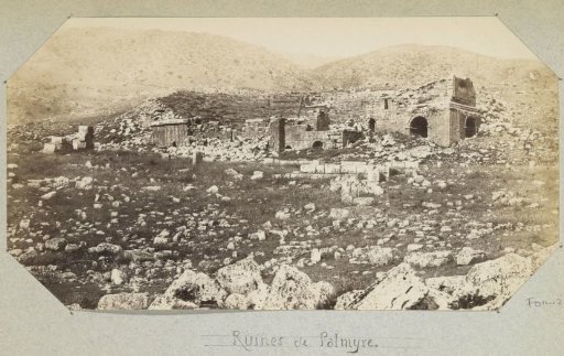Remains of buildings in Palmyra (Syria)