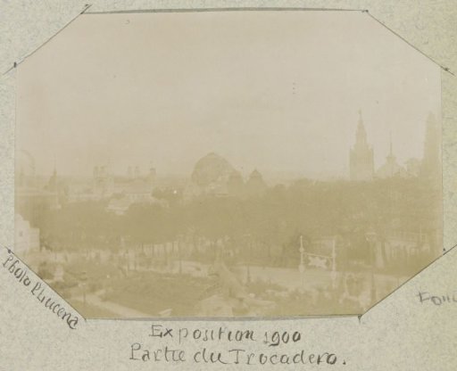 View of the Palais du Trocadéro during the 1900 World's Fair in Paris