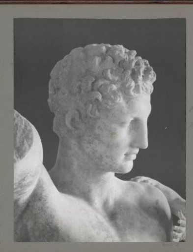 Detail of the statue Hermes with the child Dionysos by Praxiteles: head of Hermes